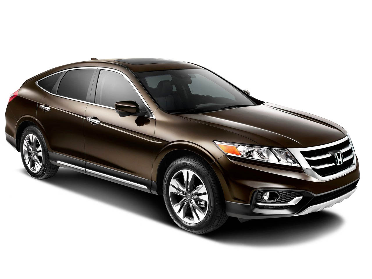 2013 Honda Crosstours 4WD System ViewsCar