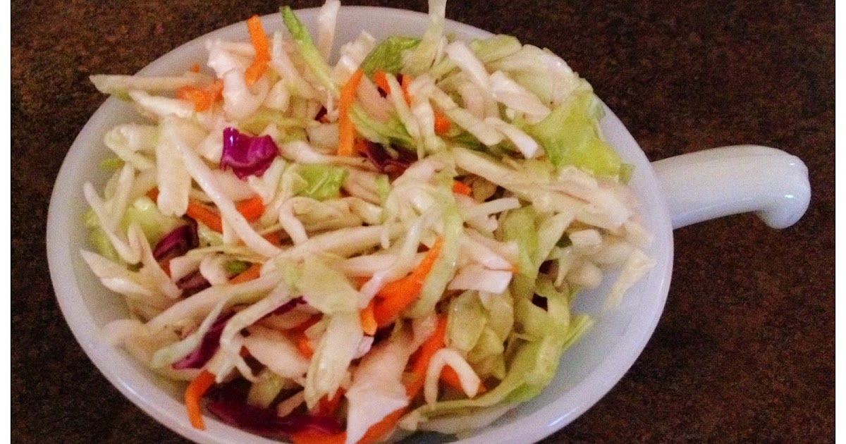 Red Wine Vinaigrette Coleslaw {Recipe}