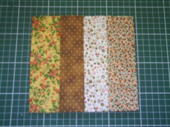 Tapete Patchwork Simples : Seu Atelier de Patchwork: Passo a Passo de um Tapete Simples com Tiras Tapete Patchwork Simples : Seu Atelier de Patchwork: Passo a Passo de um Tapete Simples com Tiras