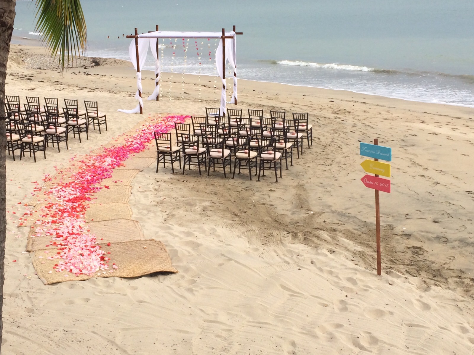 How To Deal With A Hurricane On Your Beach Wedding Day Best