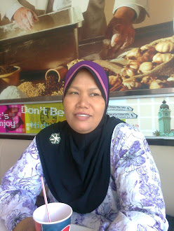 this is my lovely mom~