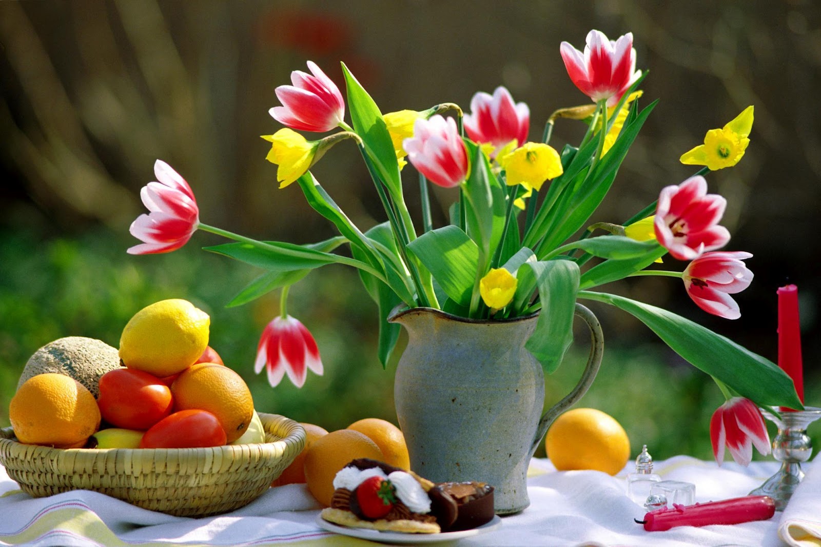 http://2.bp.blogspot.com/-rLJcFx-ZRTg/UDg9gmT-abI/AAAAAAAACOI/xBhSZdKxDpI/s1600/%E1%BA%A2nh+%C4%90%E1%BA%B8p+Vi%C3%AAt+&+Wallpaper-+Nghe-thuat-cam-hoa+(15).jpg