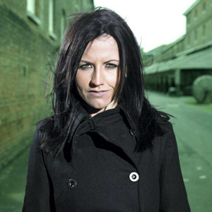 Dolores O Riordan | Celebrities Photos Hub