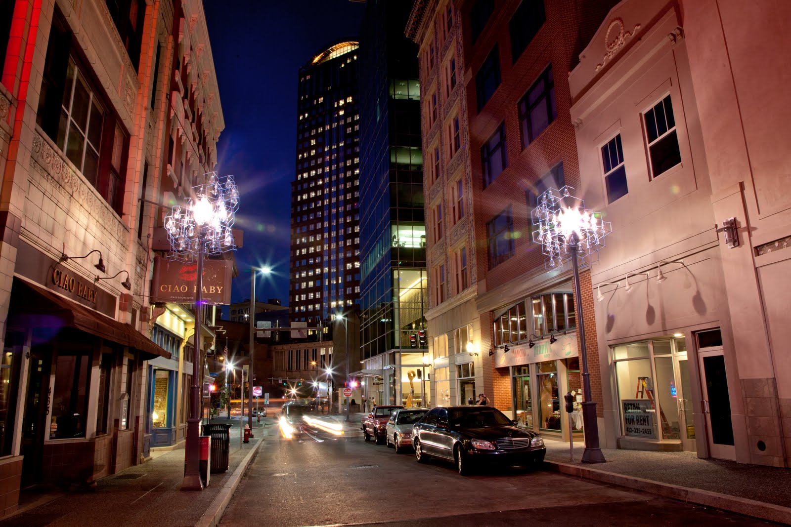 Market Square Pittsburgh Sparkle Plenty In The Square