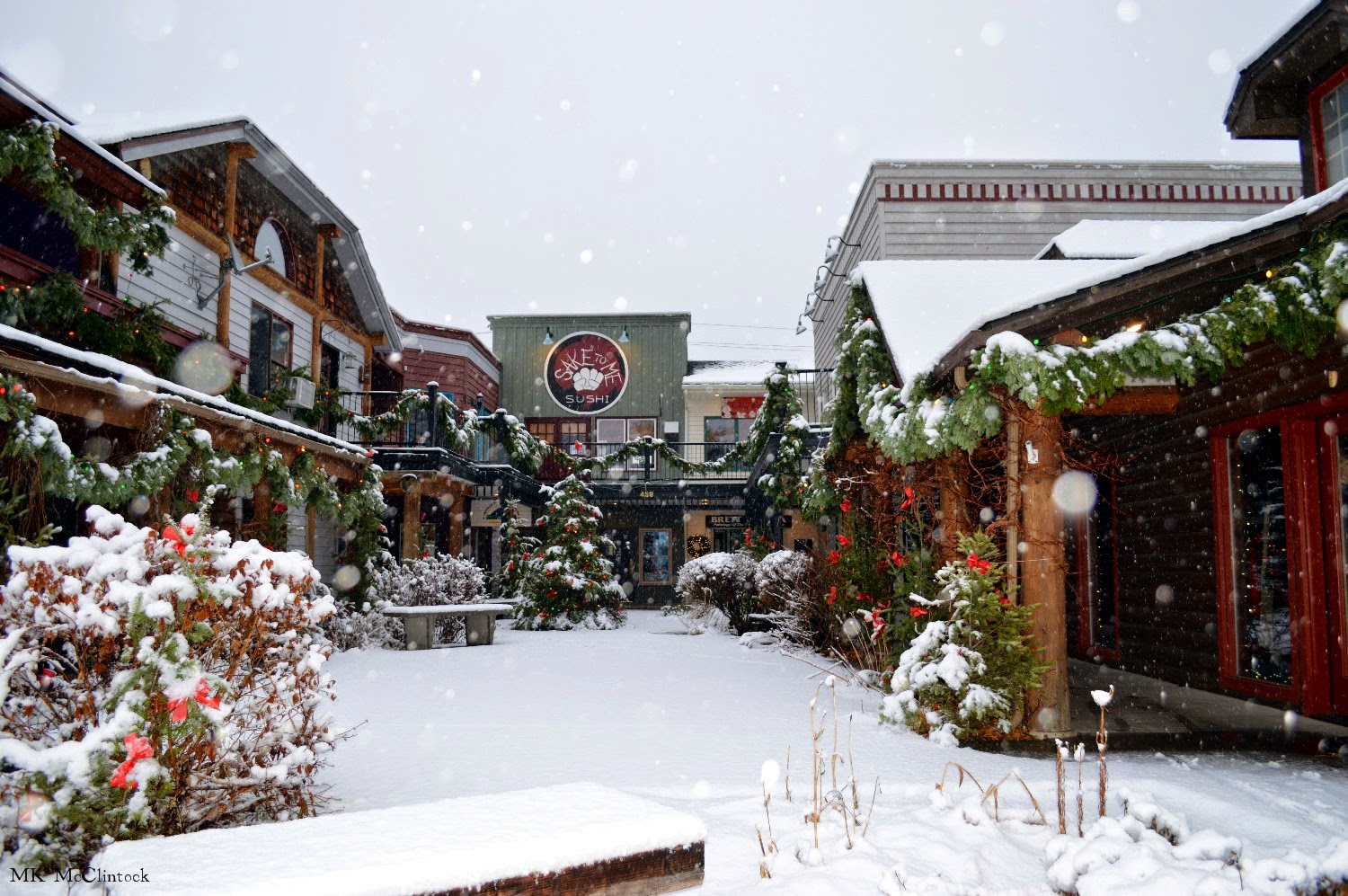 Books and Benches Bigfork A Tour of 'Montana's Christmas Village'