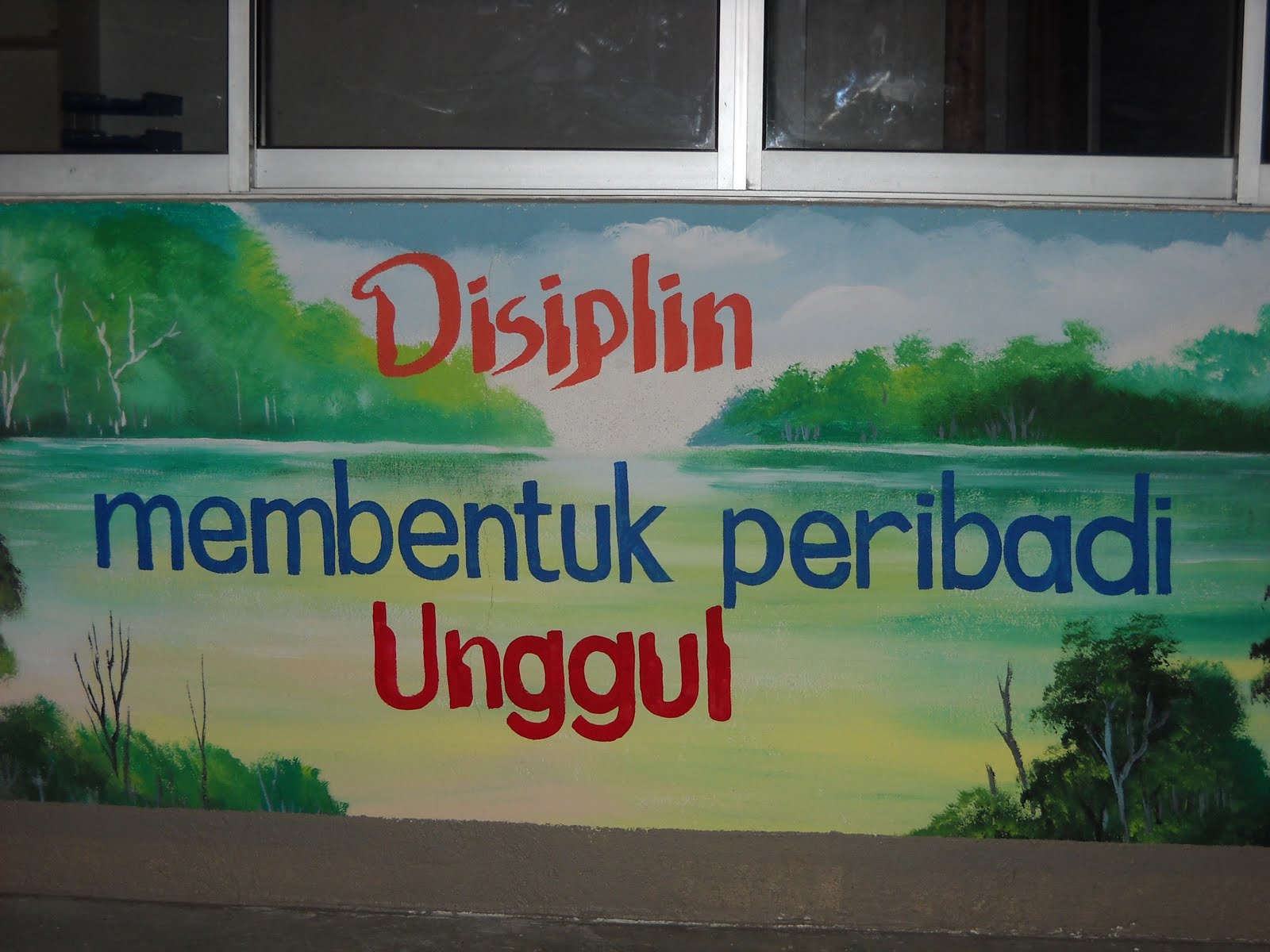 Pelukis Mural Shah Alam: Tulisan - Tulisan Mural