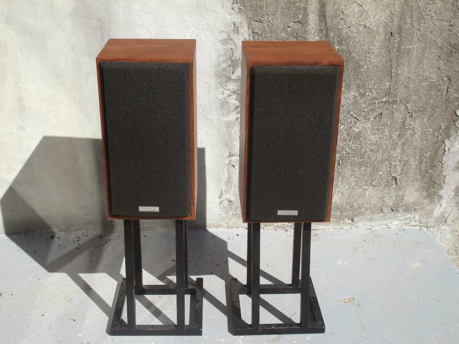 mission 717 speakers