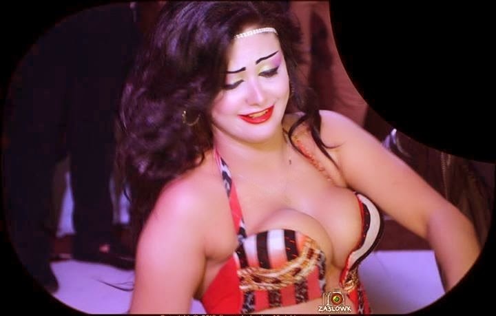 بالصور الراقصة كاريمان التونسية تهدد عرش صافيناز اخبارك عندنا