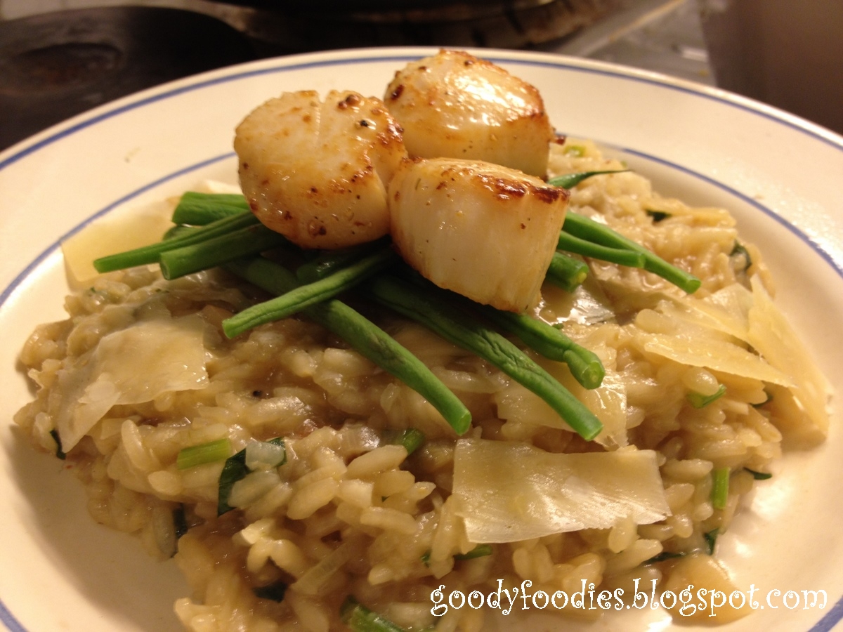 GoodyFoodies I cooked Risotto ai funghi porcini with seared scallops