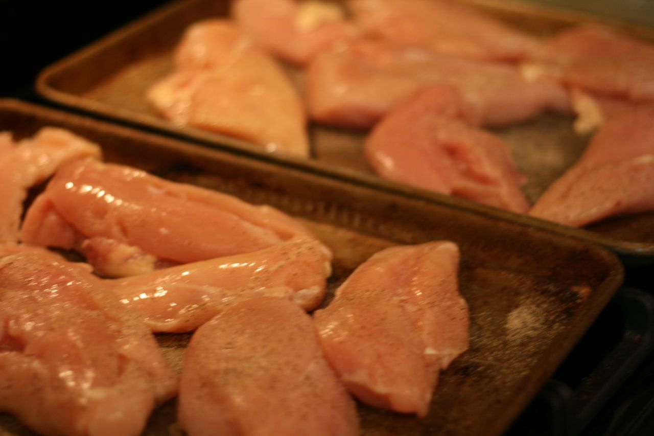 Biblical Homemaking precooking chicken for easy, healthy meals! {food