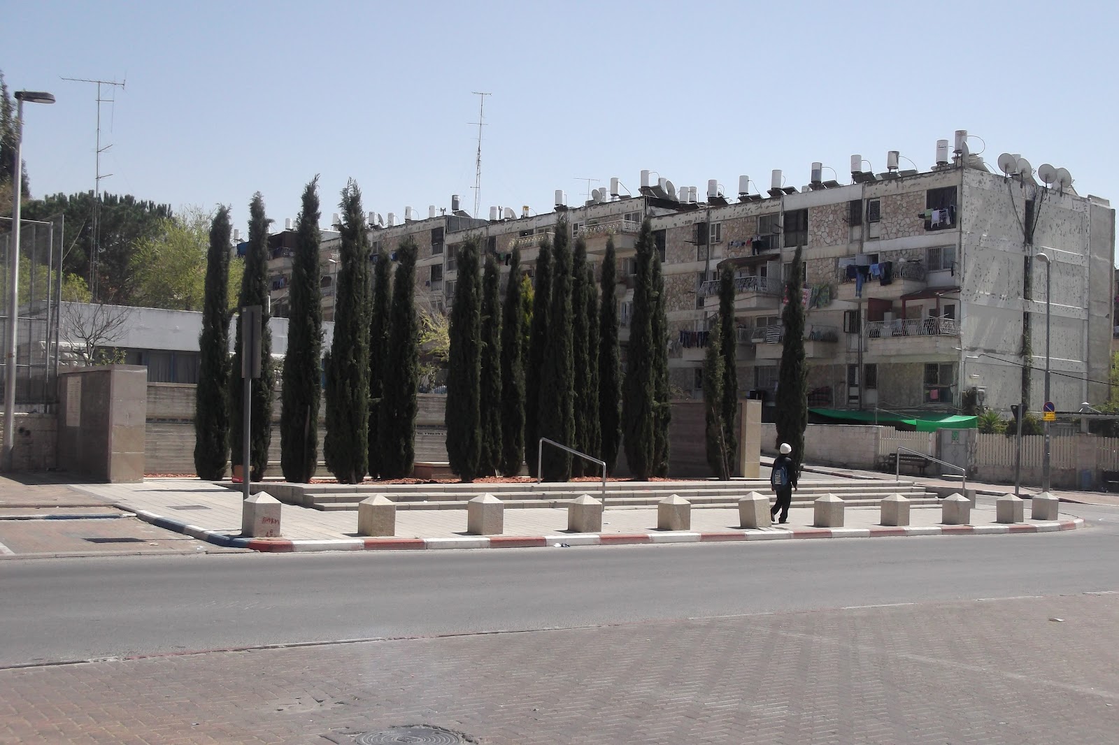 Walkable Jerusalem A Memorial To Bad Urbanism On Derech Beit Lechem