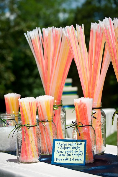 Wedding Talk: Wedding Glow Sticks!