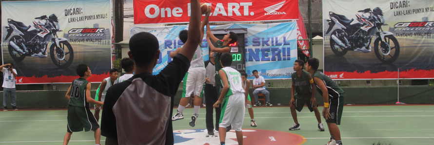 Laga Perdana SMPN 1 Kedungwaru vs SMPK Santa Maria