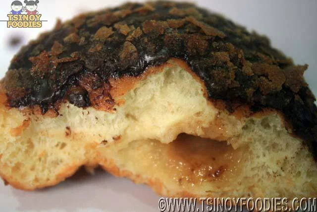dark chocolate vanilla cookie butter doughnuts
