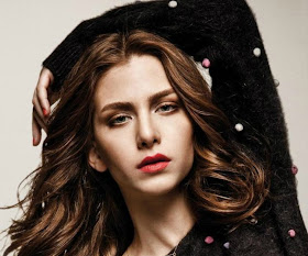 Ezgi Asaroğlu HD Wallpapers Ezgi Asaroğlu HD Wallpapers