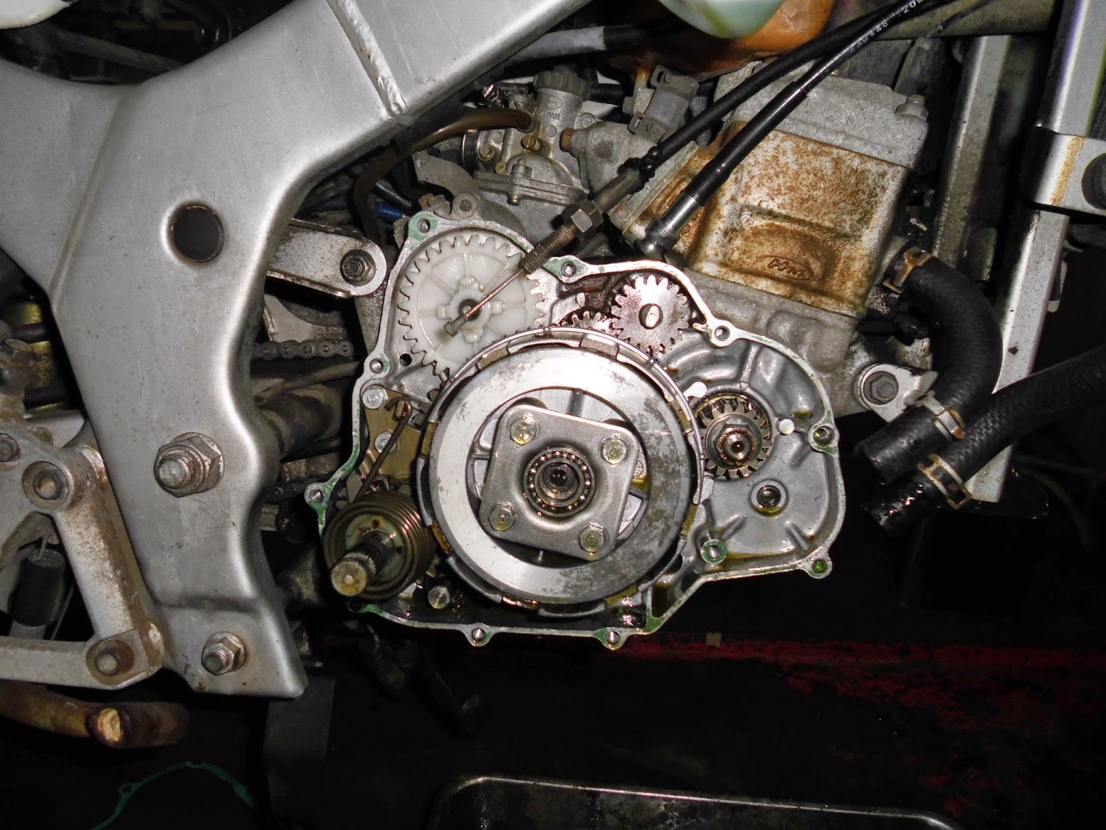 ランポートの作業日記 ザ クラッチ交換 で済むのか