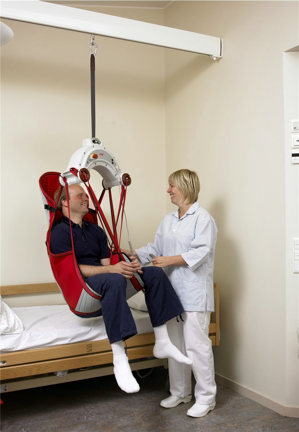 Mobility Products for Disabled People Molift Nomad Portable Ceiling Hoist