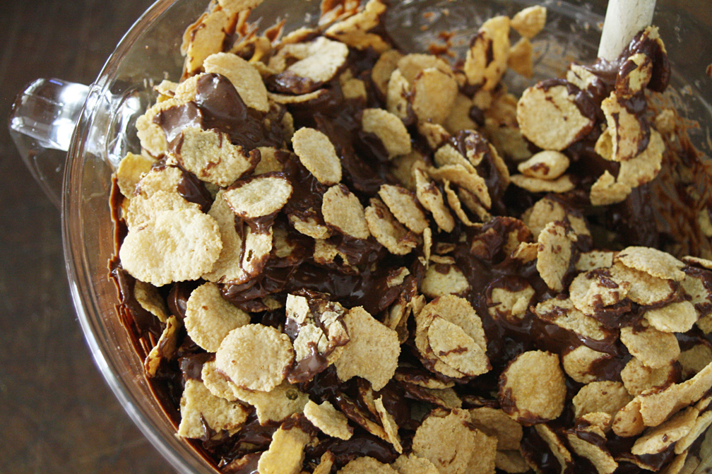 Please Note NoBake Chocolate Crunch Cookies