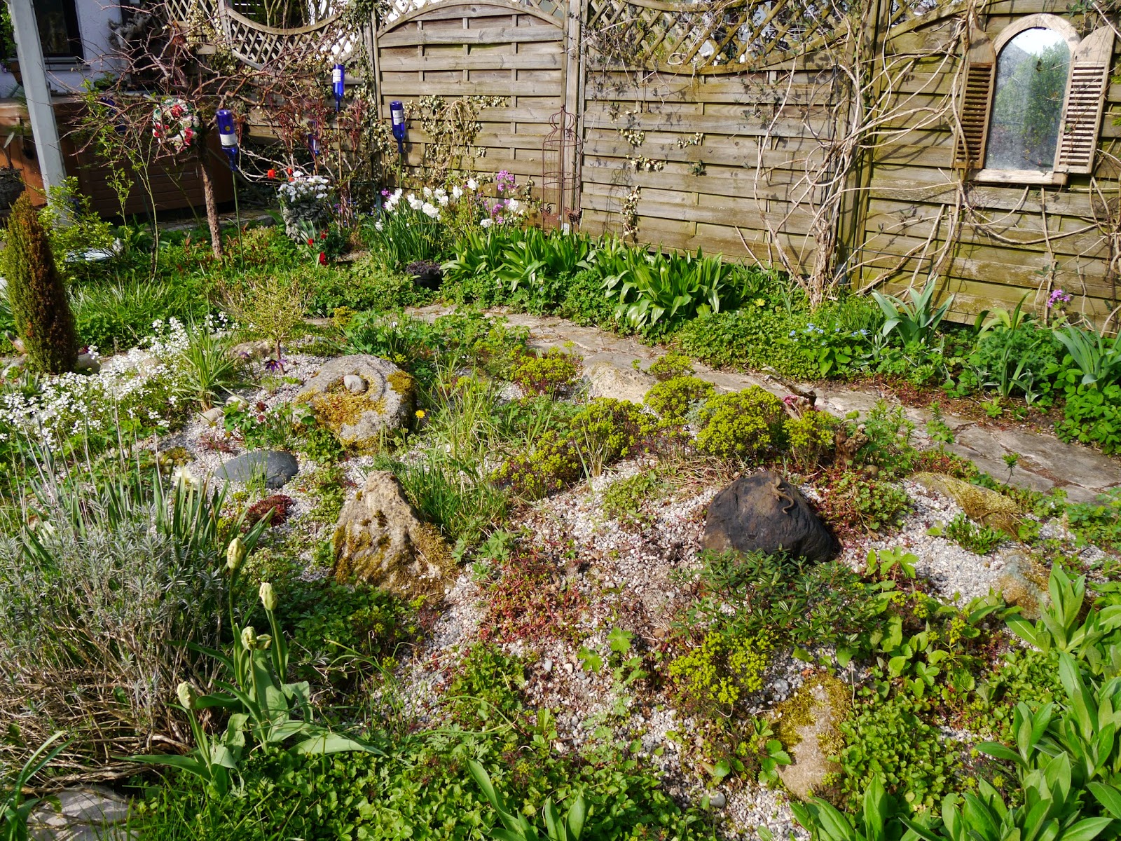 GartenImpressionen Der AprilGarten