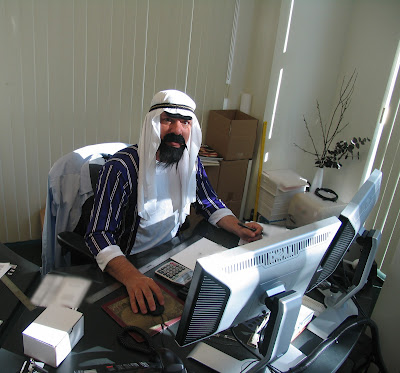 GotPrint halloween 2011 arab costume at his desk