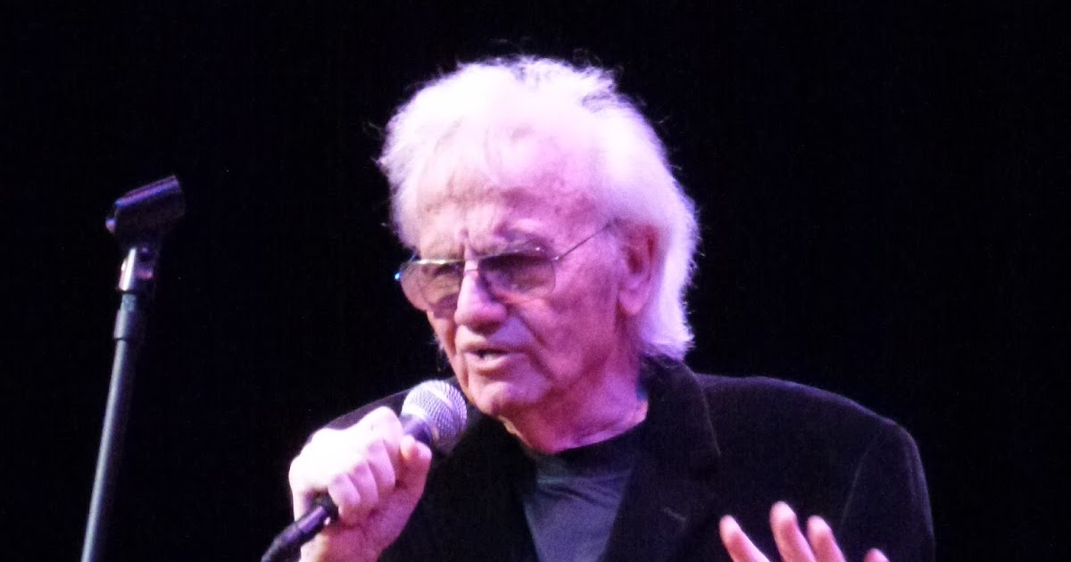 Everynight Charley's Manhattan Beat Jay Black at Town Hall