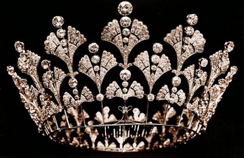  تيجان امبراطوريةفاخرة   جدا Tiara+feather+scallop+crown+diadem+diamond