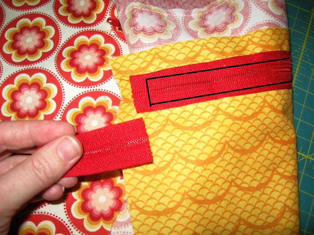 Happy Quilting Hidden Zipper Pocket A Tutorial