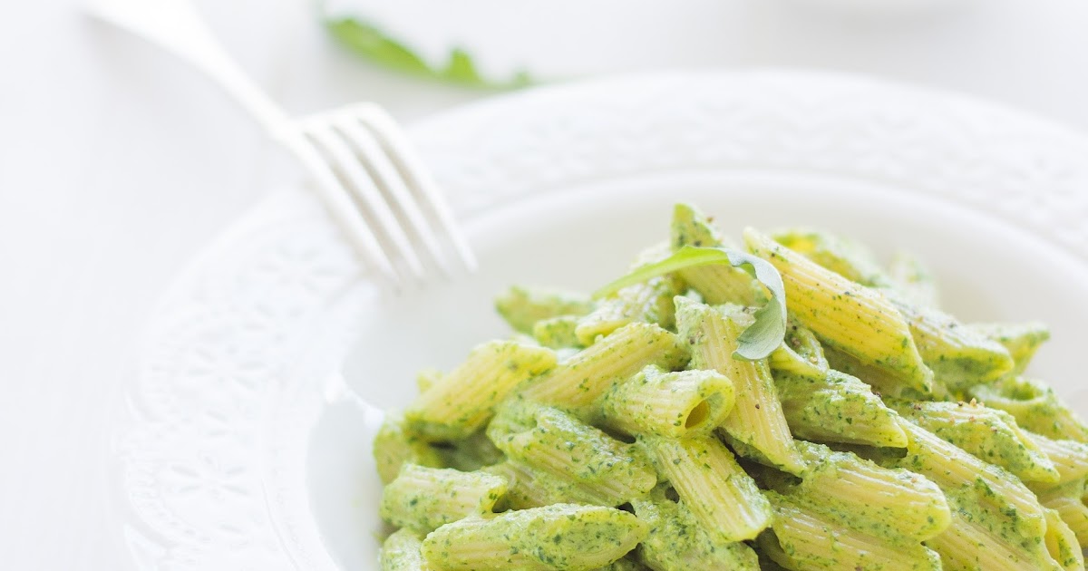 Mezze penne con pesto di rucola e MIEL & RICOTTA