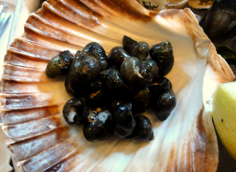 TRAVEL AND LIFESTYLE DIARIES Plateau Fruits de Mer at Lucius