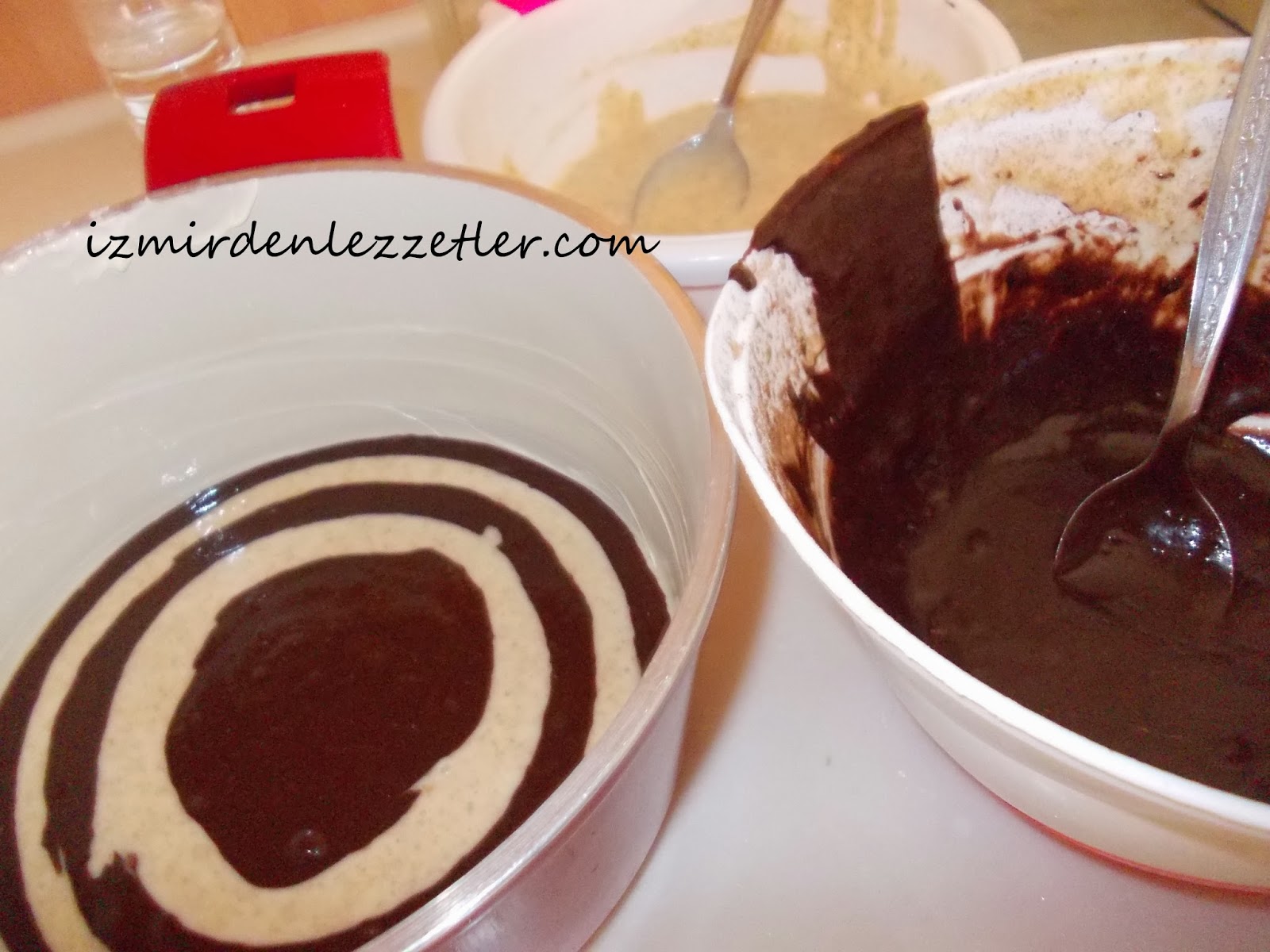 Tencerede Tam Buğday Unu ile Zebra Kek İzmirdenlezzetler