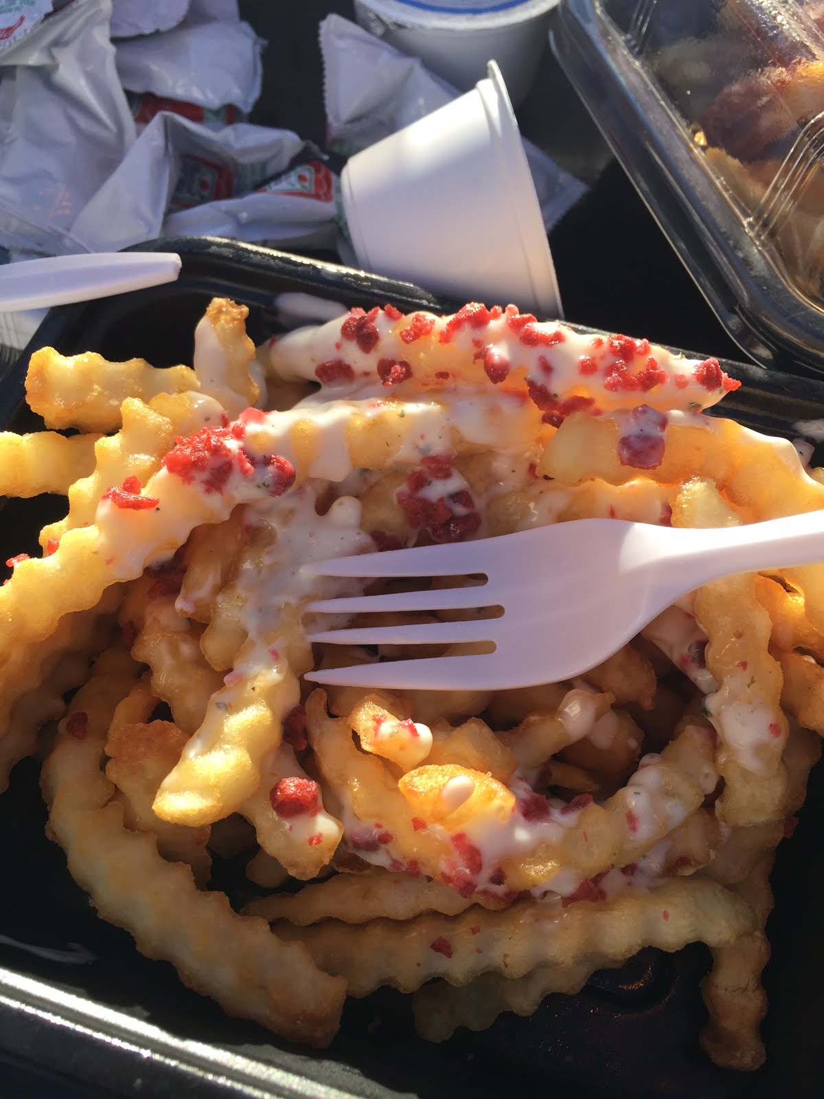 Eegee's in the mornin', Eegee's in the evenin', Eegee's ONLY in AZ