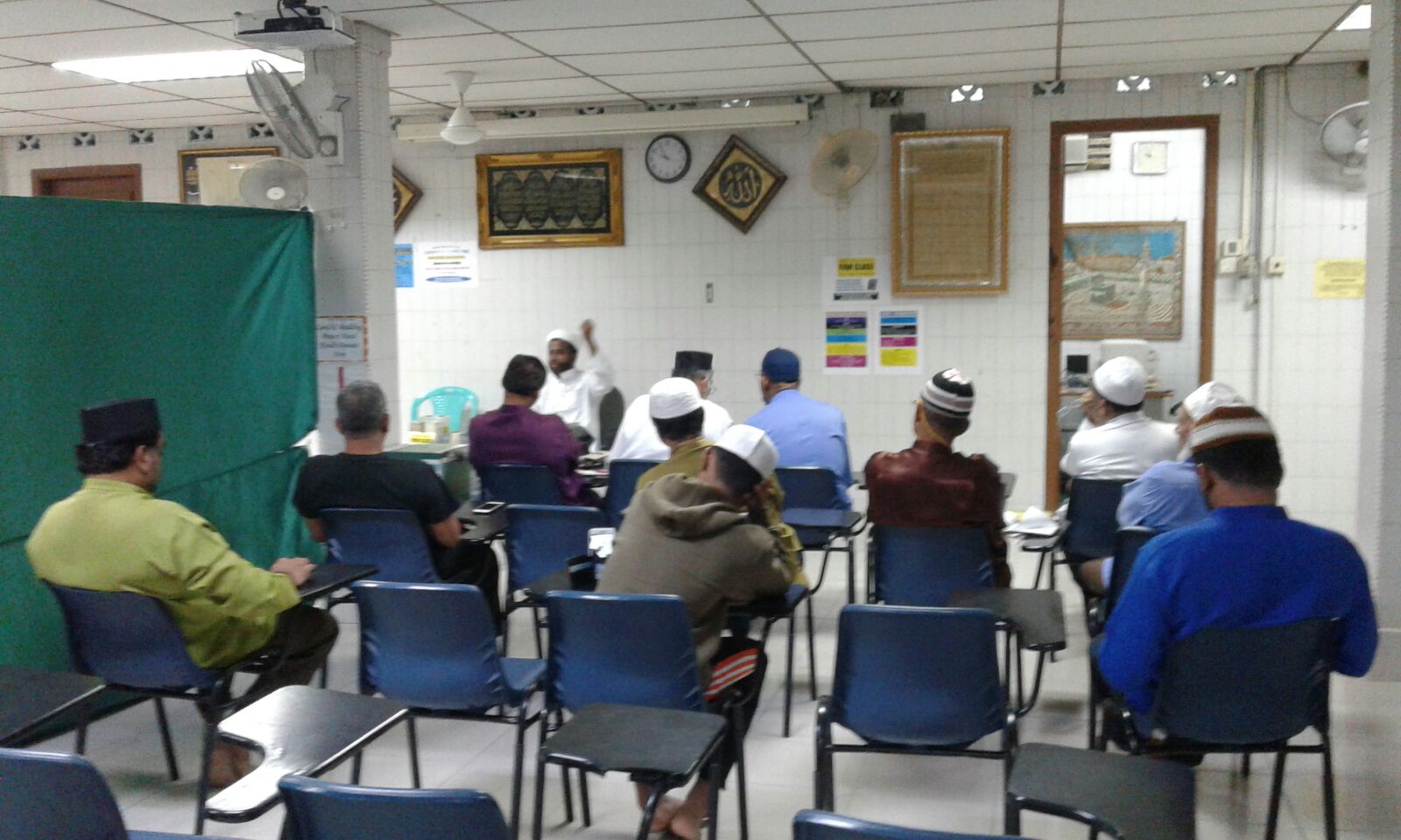 Fathul Mueen /Minhaj -Fiqh Class @ Singapore