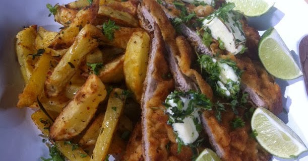 ErdemKaracaBlog ET ŞİNİTZEL VE FIRINDA BAHARATLI PATATES TARİFİ