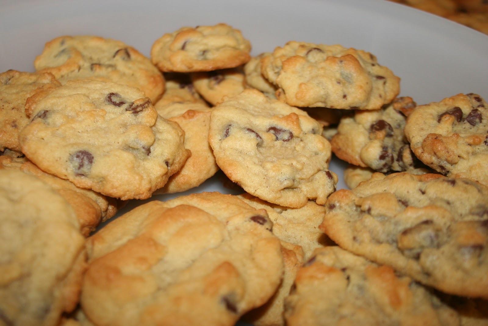 Summer of 60 Pins, 32 Chocolate Chip Cookies from Taste of Home All Y'all Need