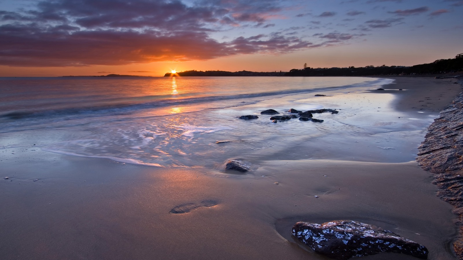 http://2.bp.blogspot.com/-rdD3uq-84i0/TZUD73F3tbI/AAAAAAAAAAg/WqHARhTqlN0/s1600/lemadesu.blogspot.com--desktop-beach-wallpapers-hd-beach-wallpaper-47.jpg