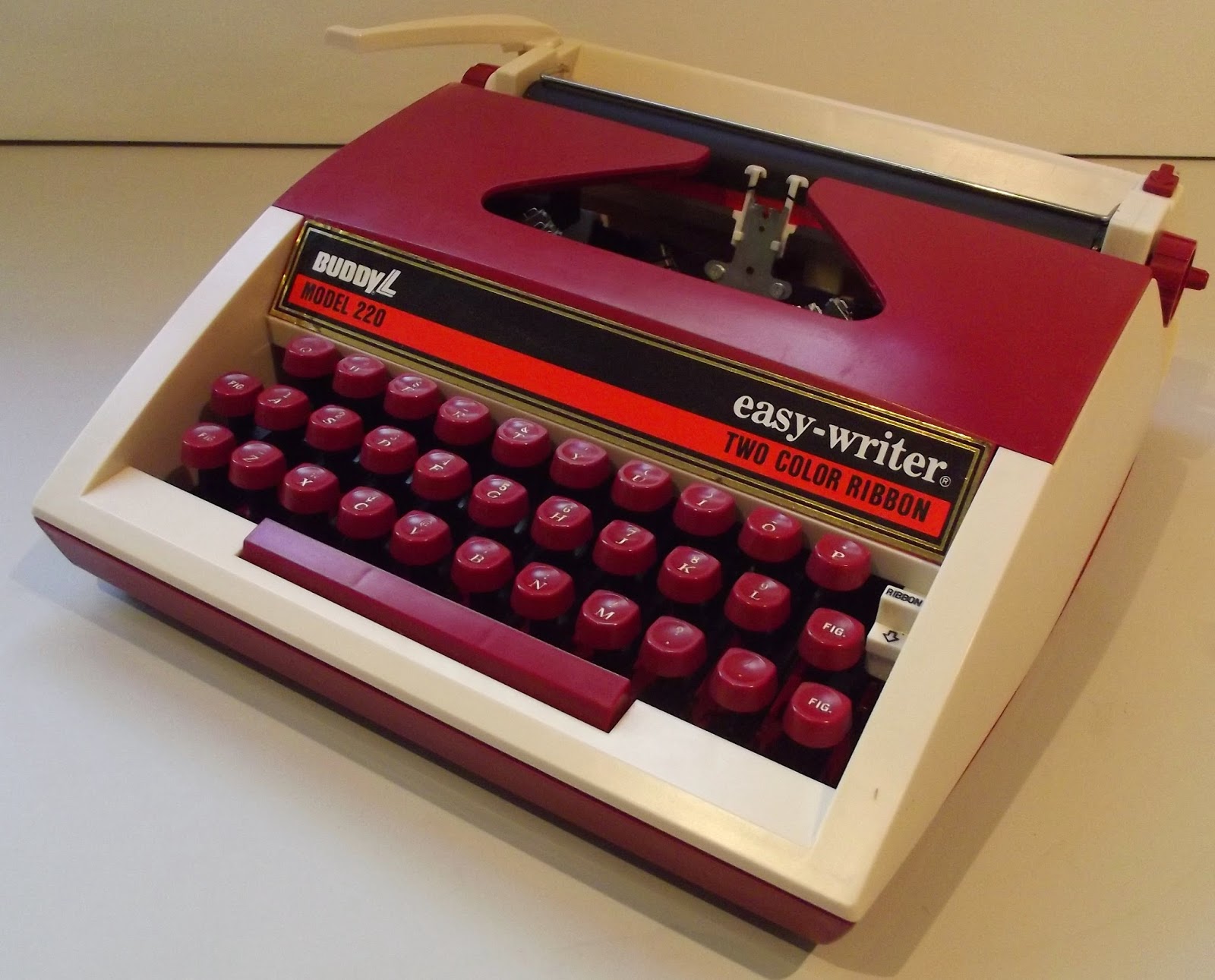 oz.Typewriter Toy Wars over Typewriters Marx takes Buddy L to Court