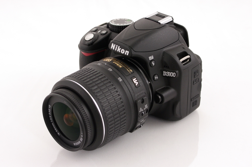 Nikon D3100 Senta Camera