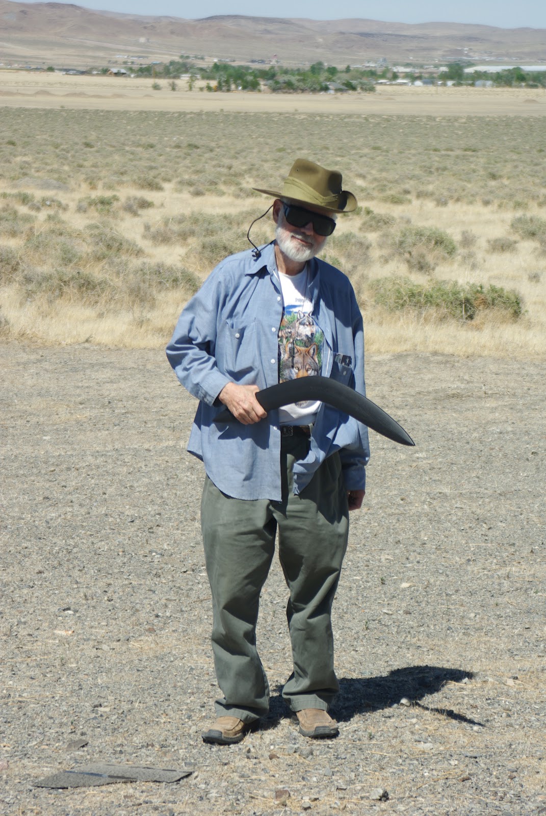 Clayton Cramer. Is Carrying a Concealed Boomerang Illegal Anywhere?