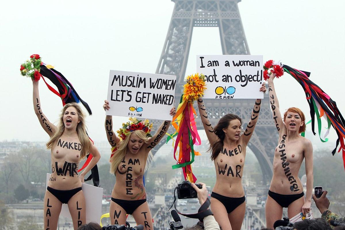 http://2.bp.blogspot.com/-rhTZcoB8Ya8/T36URXbm2cI/AAAAAAAAPbA/vvc0f5OBaAE/s1600/Femen+4.jpg