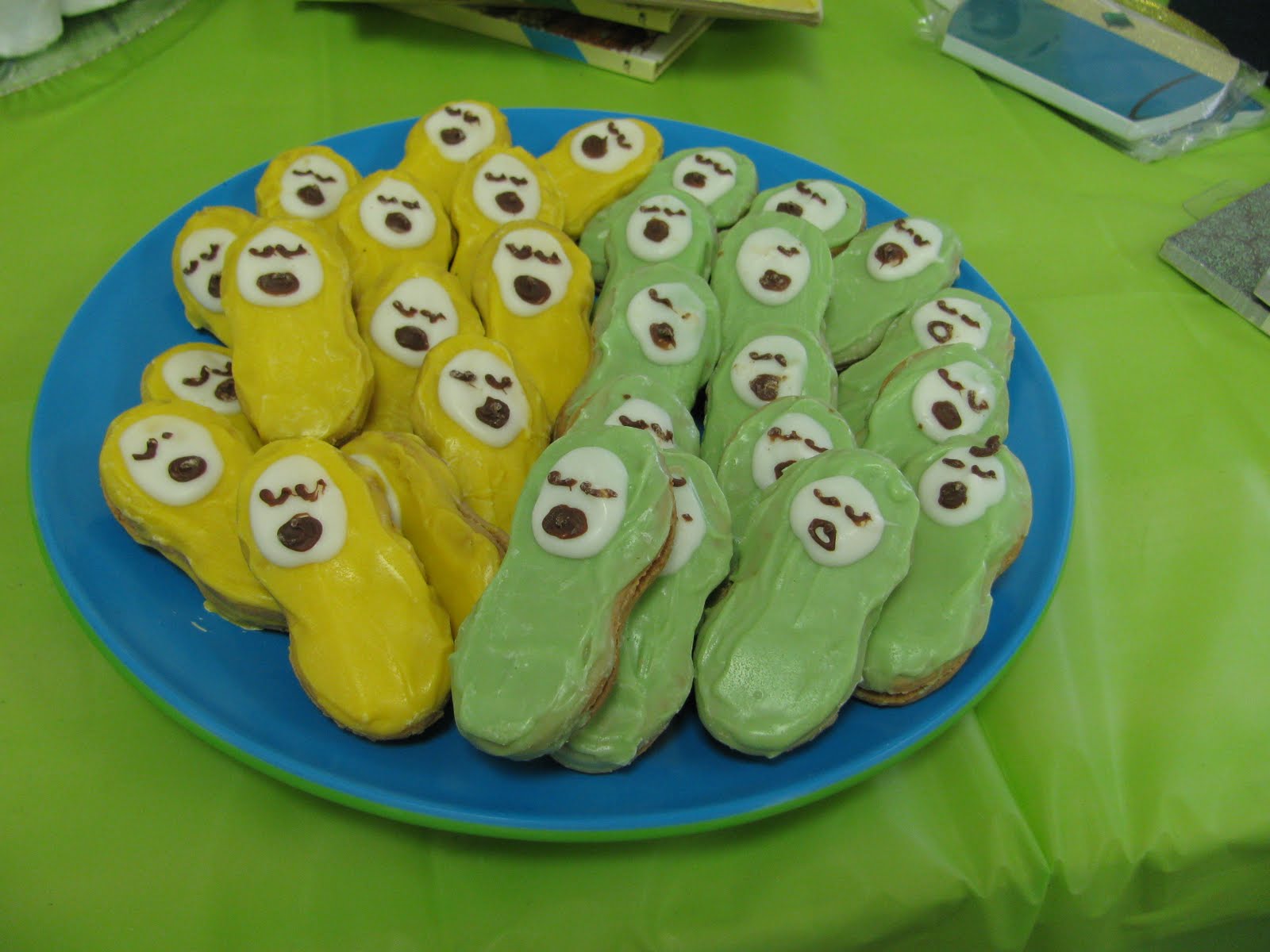 Banana Lala Yummy Nutter Butter Baby Cookies