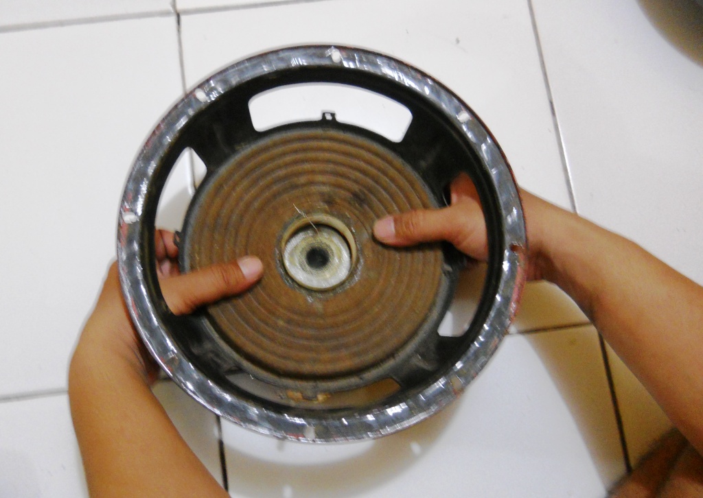 Elektronika Dan Mikrokontroler Teknik Memasang Membran Dan Spoel Loudspeaker Subwoofer Bekas