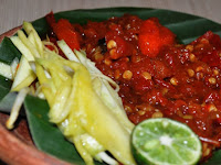 Efek Konsumsi Makanan Pedas Terhadap Kesehatan Efek Konsumsi Makanan Pedas Terhadap Kesehatan