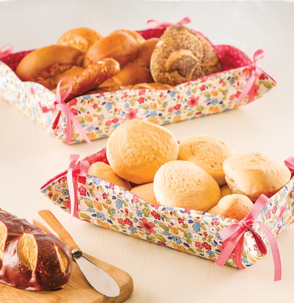 Pieced Brain Nesting Bread Baskets