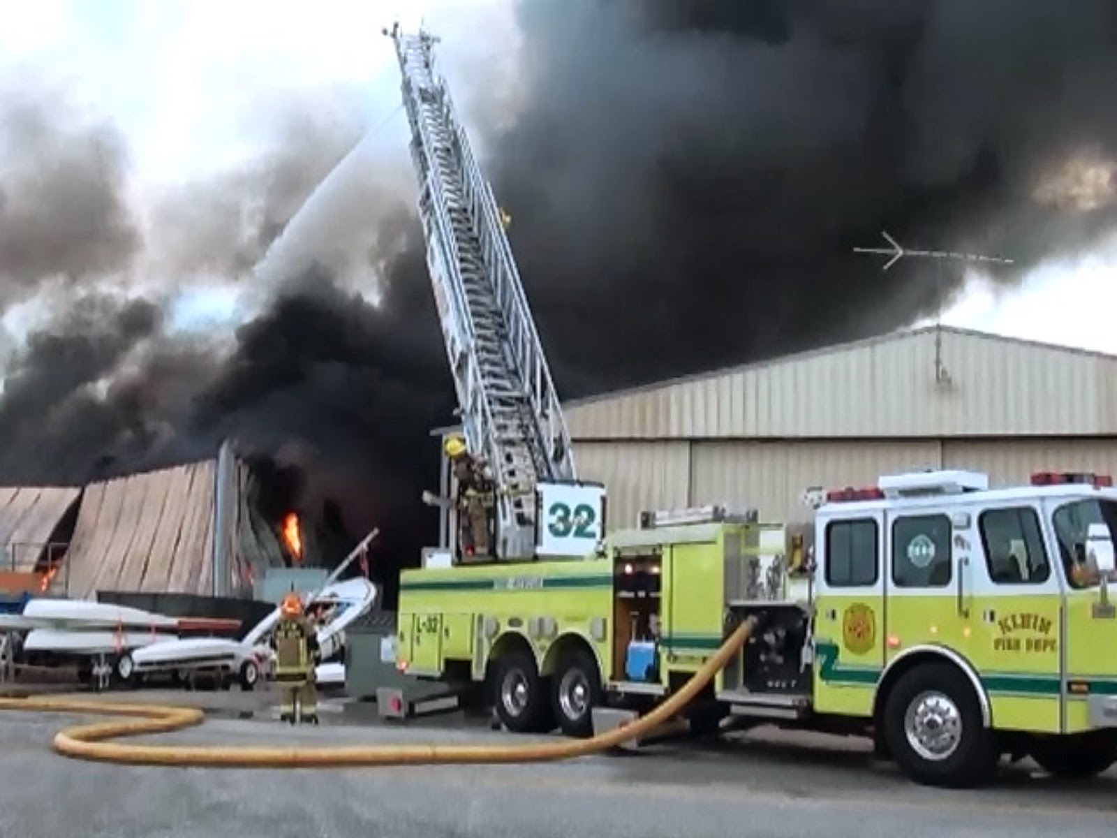 Kathryn's Report Explosion caught on camera as hangar burned at David