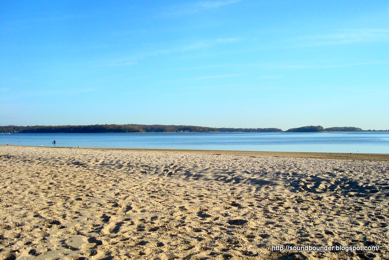 SOUNDBOUNDER Fleet's Cove Beach