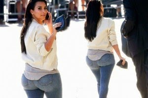 Kim Kardashian Flaunts Her Huge Butt In Most Tightest Jeans On Earth