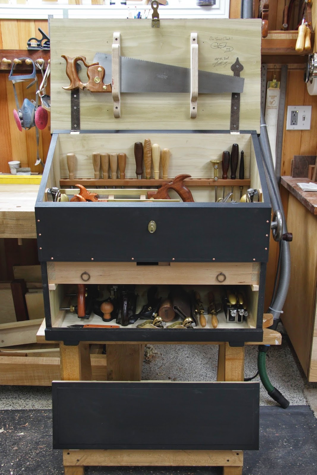 Watch this! William Ng School and Dutch Tool Chest with Chris Schwarz