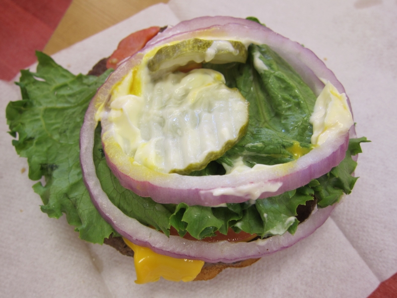 Review: McDonald's - Deluxe Quarter Pounder | Brand Eating