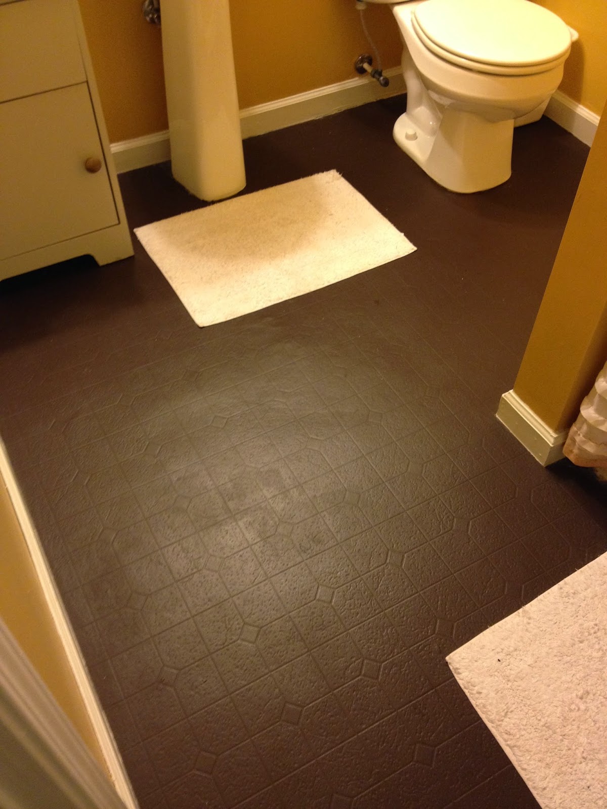 Can You Paint Over Vinyl Floor Tiles