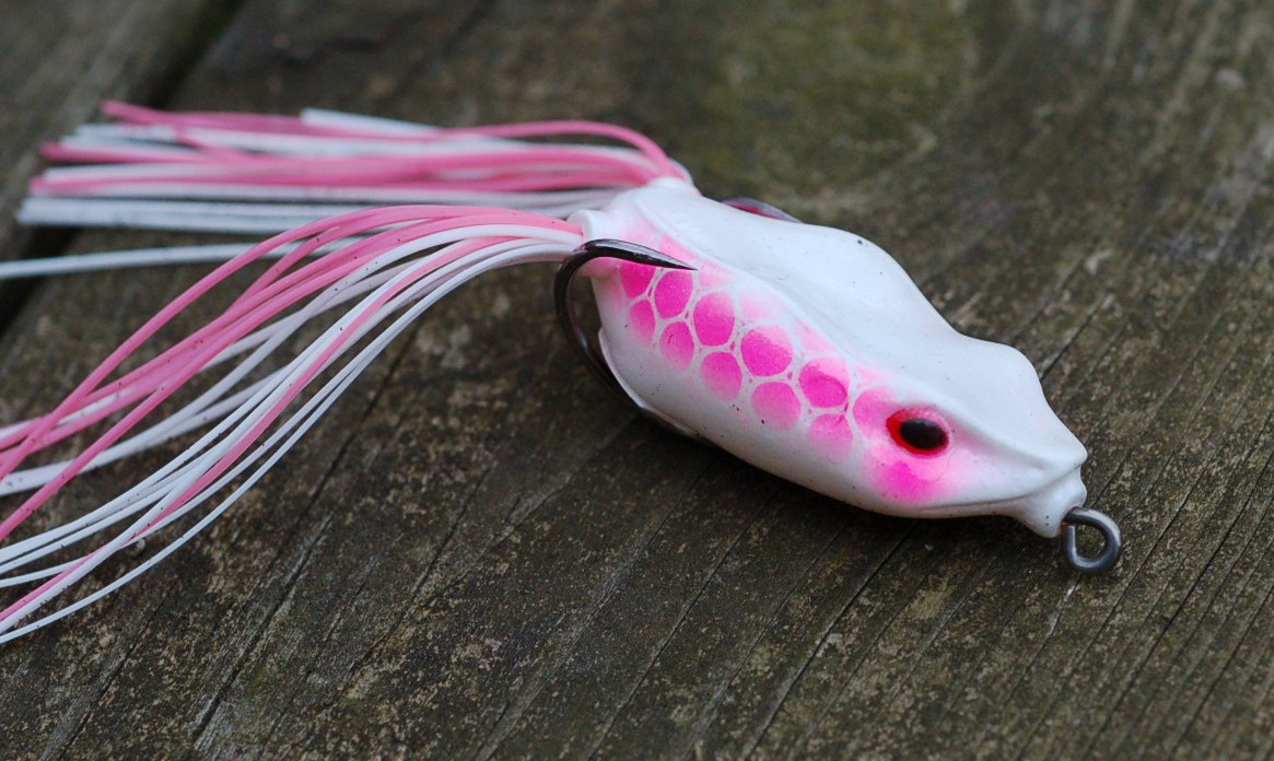 Bass Junkies Frog Pond LunkerHunt Pocket Frog Review